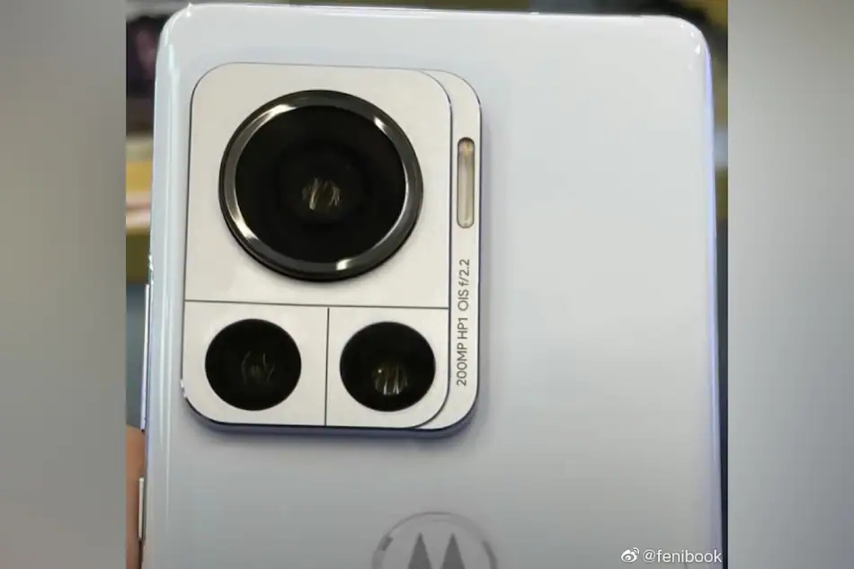 Motorola ยั่วประสิทธิภาพกล้องของสมาร์ทโฟนเรือธงที่กำลังจะมาถึงก่อนเปิดตัว
