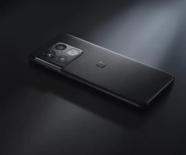 Specifications for the OnePlus 11 have been leaked, and it is expected to compete with the iQoo 11.